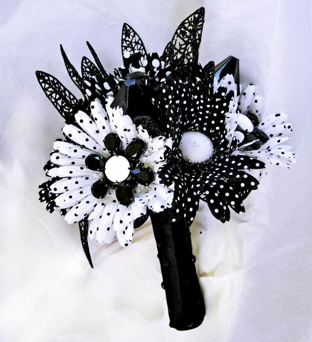 Black And White Wedding Mod Bridal Bouquet Retro Flowers